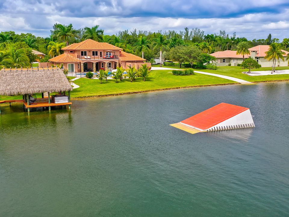 5660 Lago Del Sol Dr, Lake Worth, FL 33449 Zillow