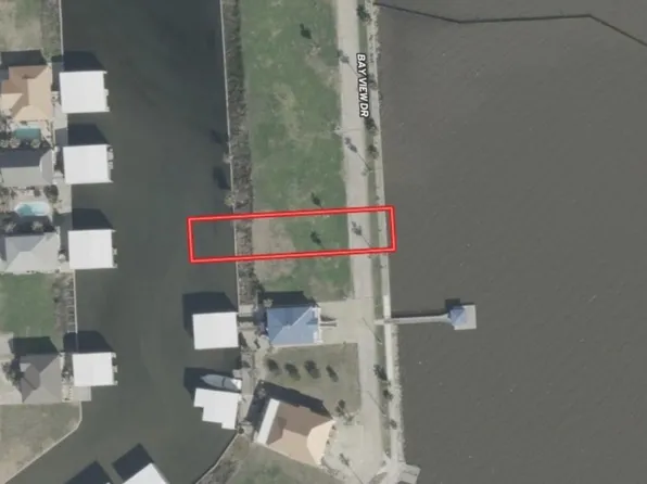 404 Bayview Ln, Franklin, LA 70538