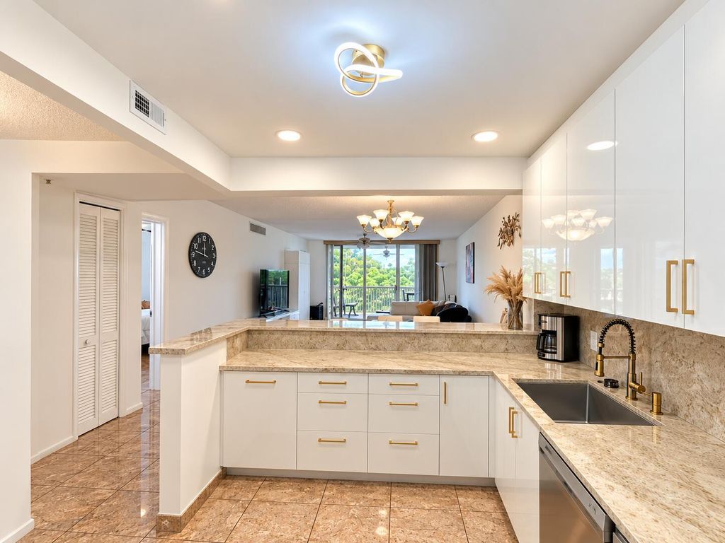4000 Cypress Grove Way APT 410, photo 3