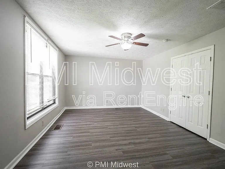 3736 N Meridian St — Photo 13