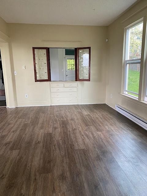 2nd image of 1544 S Fawcett Ave