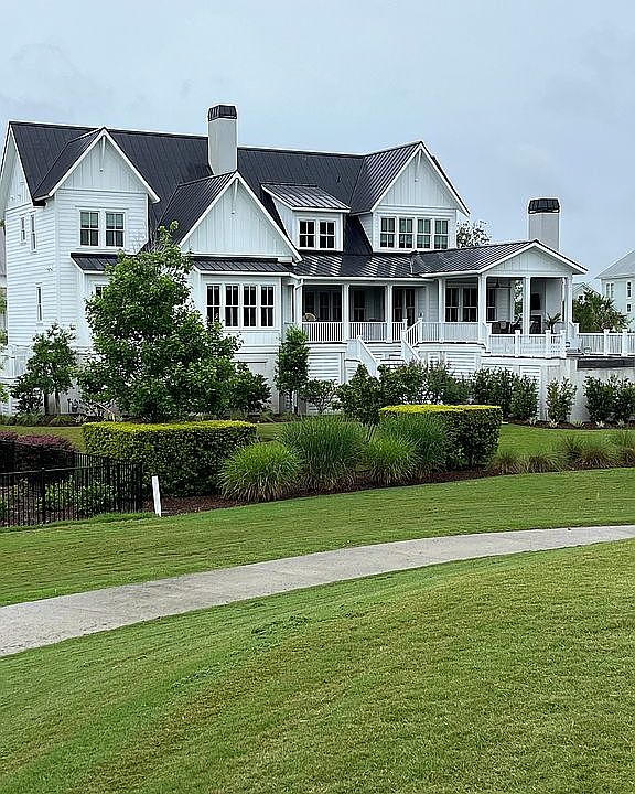2nd image of 577 Wading Pl