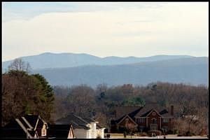 5th image of 815 Brookshire Blvd