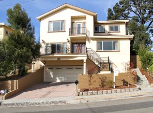 3735 Delmont Ave, Oakland, CA 94605