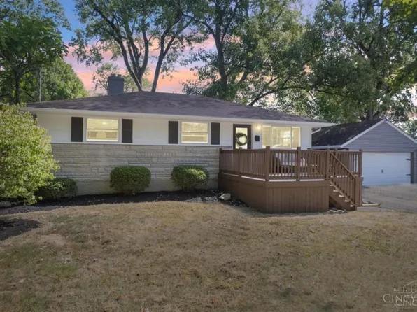 2 Clertoma Dr, Milford, OH 45150
