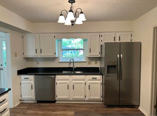 2209 Amber Cv, Bryant, AR 72022