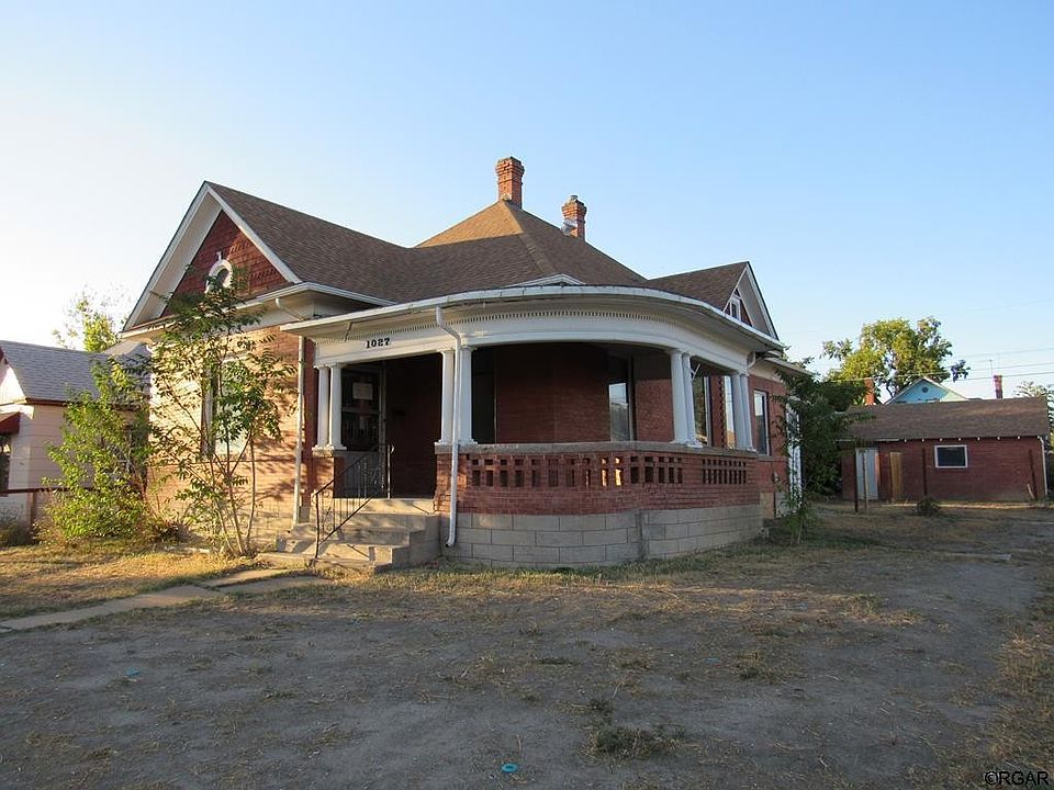 1st image of 1027 E 6th St