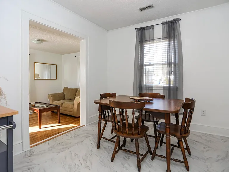 107 Brookdale Ave — Photo 7