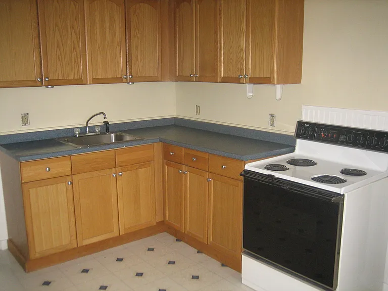 60 King St #2 — Photo 6