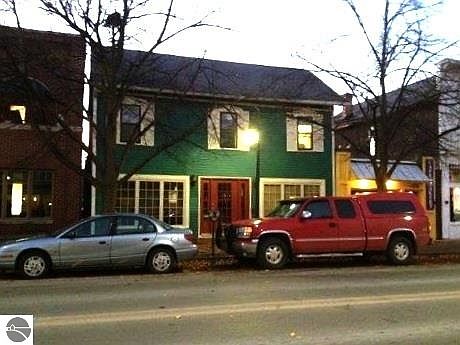 3rd image of 410 S Union St