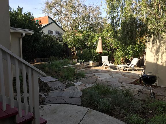 4th image of 654 Torrance St
