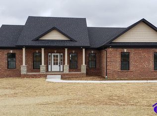 24 Easton Ln, Bloomfield, KY 40008