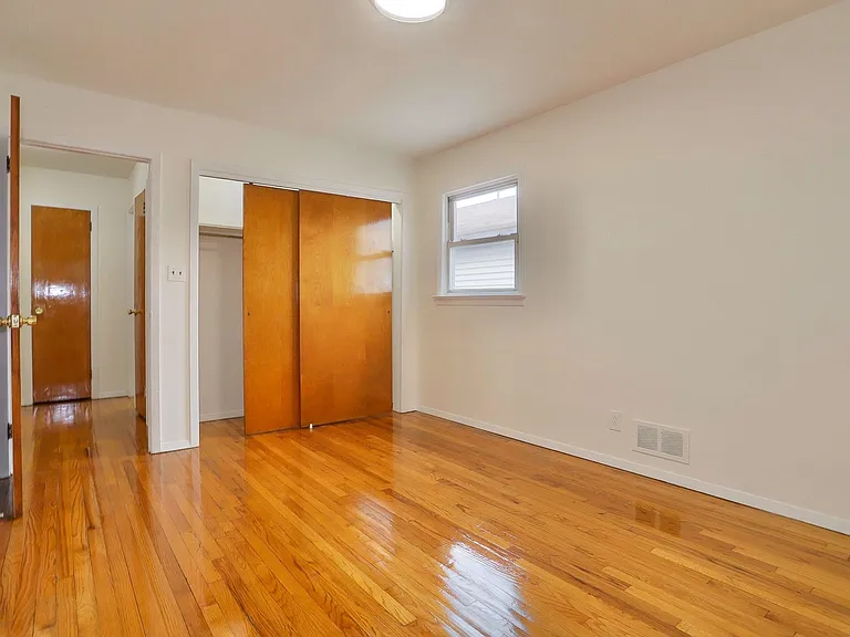 502 Avenue E #2 — Photo 9