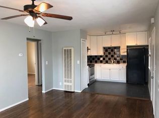 945 40th St APT C, Oakland, CA