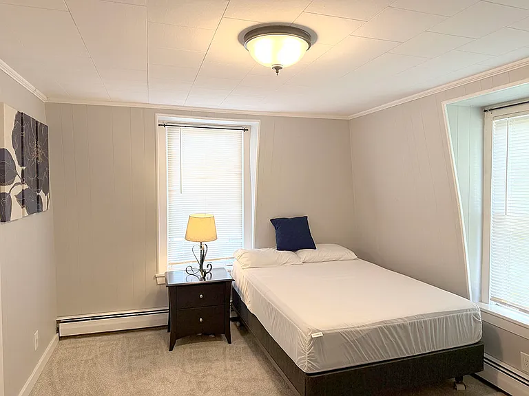 32 Nichols St #5 — Photo 5