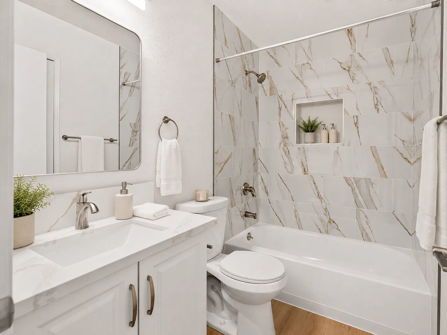 1066 Coronado Avenue — Photo 4