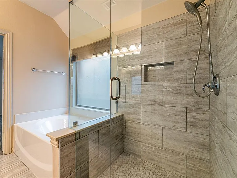 1475 Cambridge Dr — Photo 30