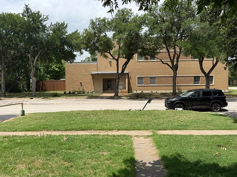 803 Cherry St — Photo 34