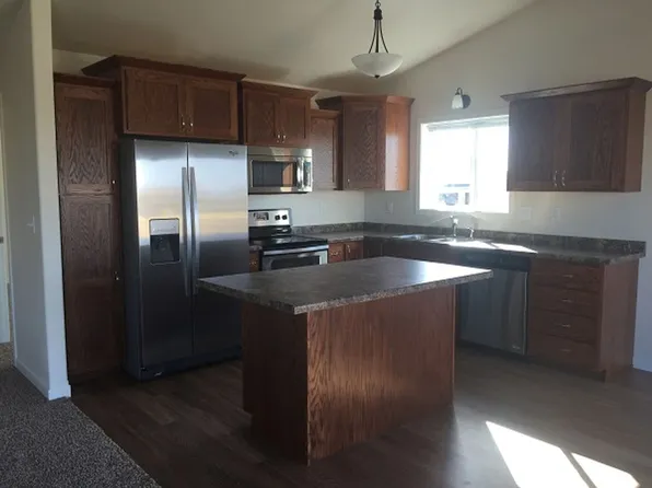 926 29th Ave W, West Fargo, ND 58078