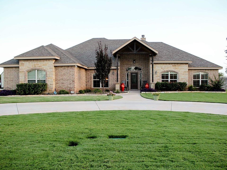 1st image of 133 Peach Blossom Dr