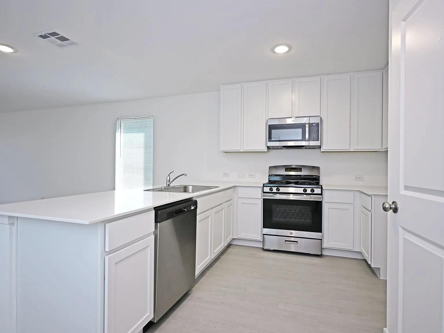 4949 Winecup Cove - 1 — Photo 2