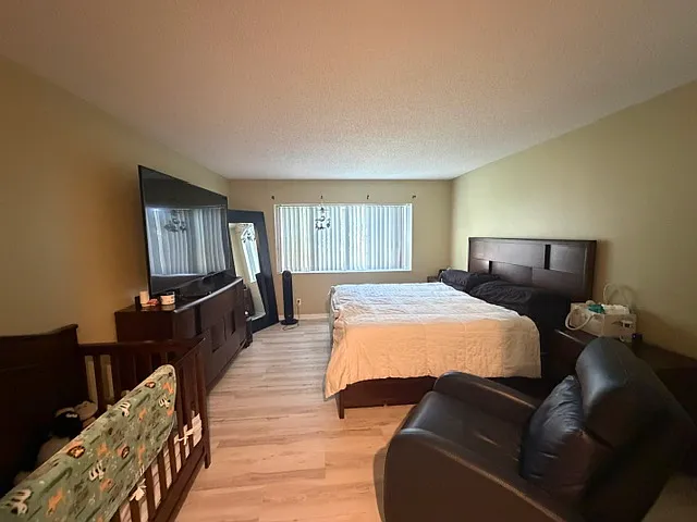 1092 SW 158th Ave — Photo 11