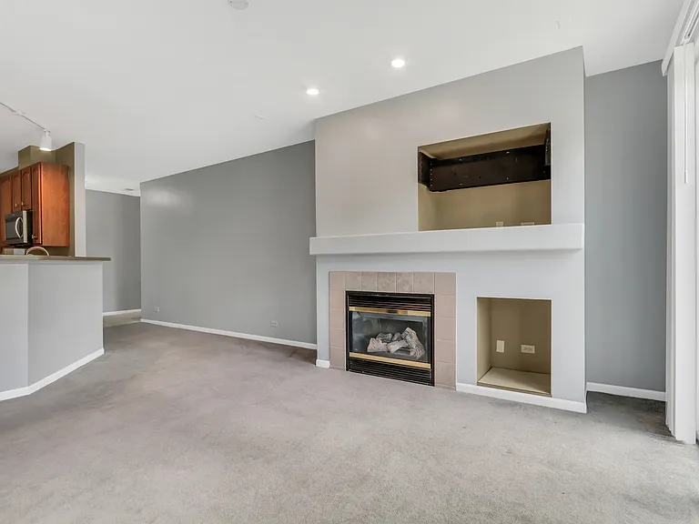 210 Rosehall Dr #260 — Photo 7