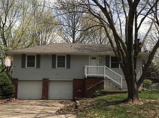 3008 SW 4th St, Blue Springs, MO 64014