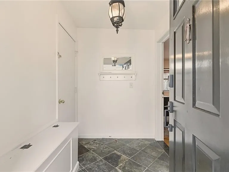 38 Harrison Ave #1 — Photo 3