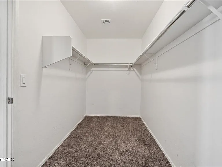 2233 E Pecan Rd — Photo 9