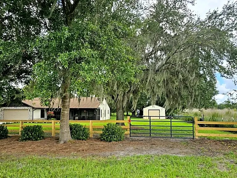 2912 Carter Jones Rd — Photo 33