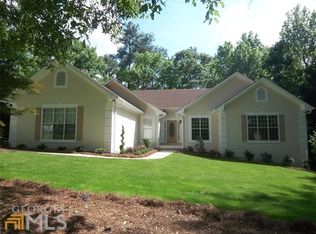 121 Shoreline Way, Hampton, GA 30228