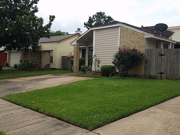 2nd image of 19909 Mountain Dale Dr