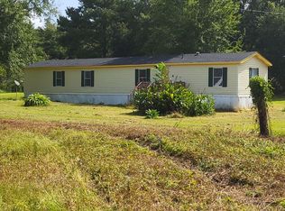 250 Christmas Tree Dr, Quitman, GA 31643