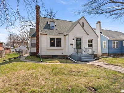 2615 E Locust St, Davenport, IA, 52803