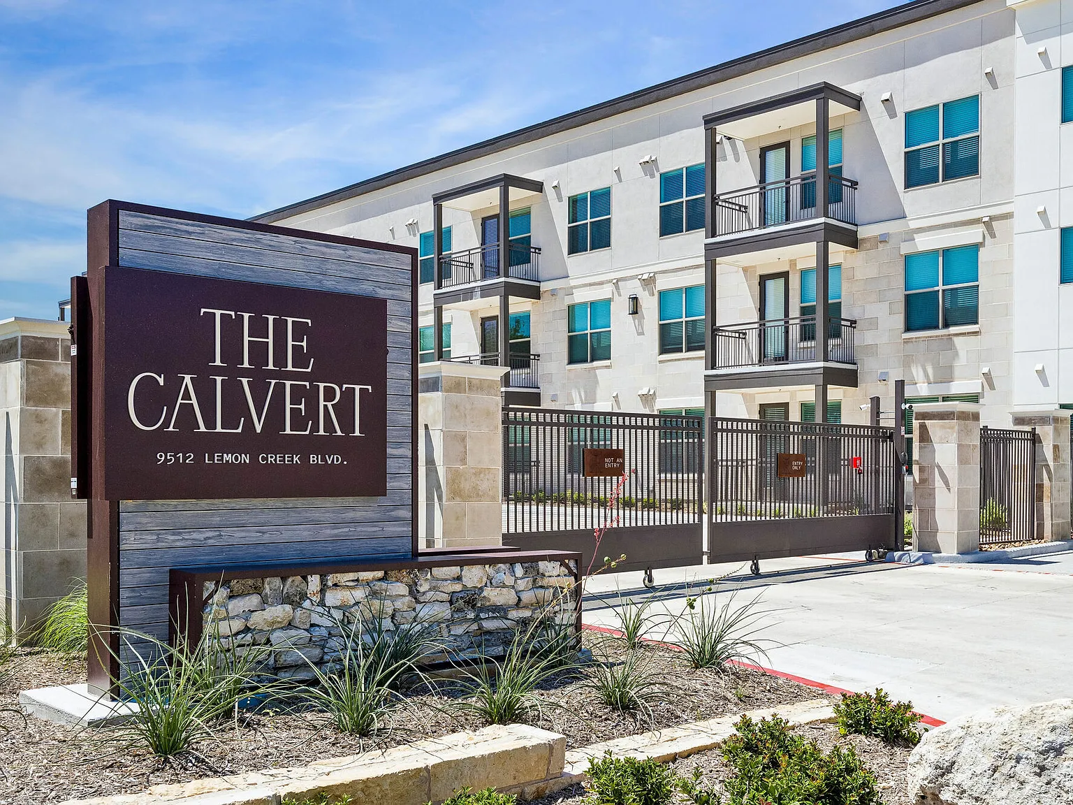 The Calvert — Photo 2