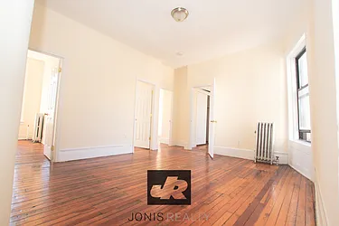 Rented by Jonis Realty