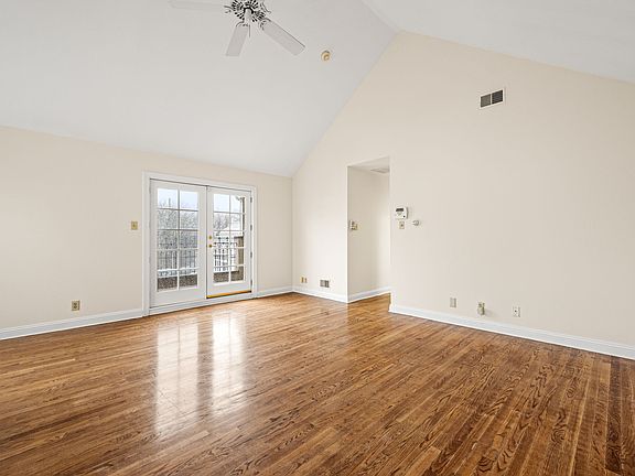 4th image of 8515 Germantown Ave Rear C