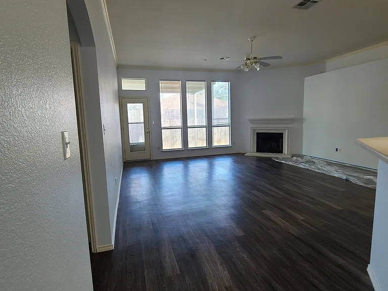 Second living area, with fireplace