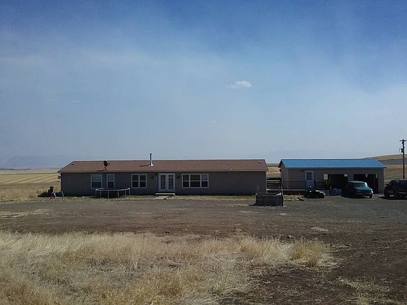North Side House - Garage