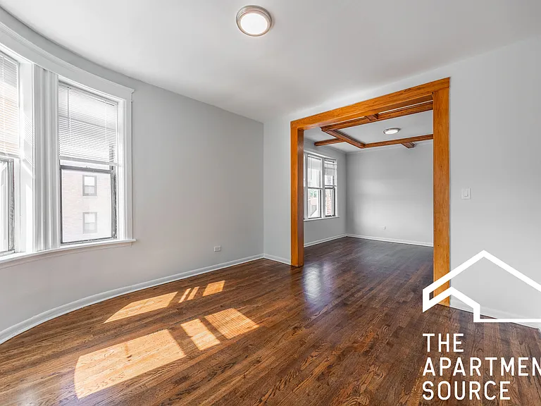 2842 W Augusta Blvd #3E — Photo 9