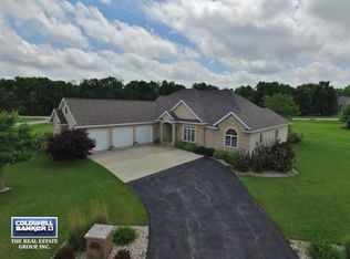2643 Megan Way, Neenah, WI 54956