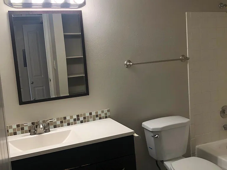3633 S Sheridan Blvd #16 — Photo 6