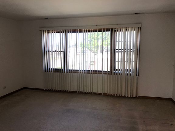 2nd image of 395 Elk Blvd #3F