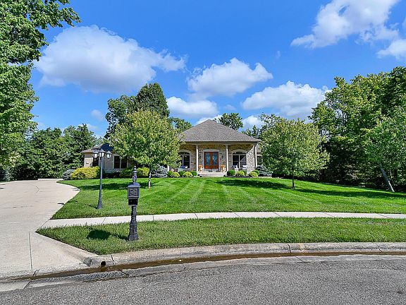 2nd image of 13876 Whitetail Ln NW