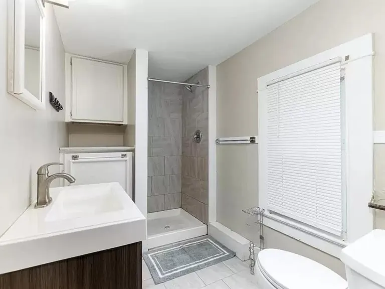 407 Washtenaw Ave — Photo 9
