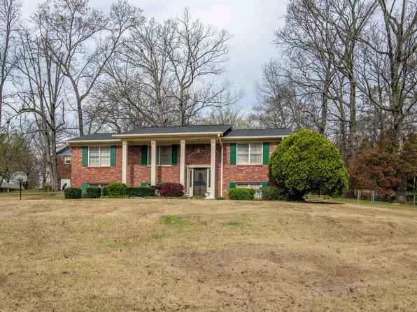 1202 Old Oak Rd, Birmingham, AL 35235