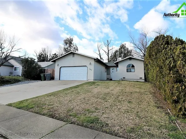 866 Spaniel Dr, Redding, CA 96003