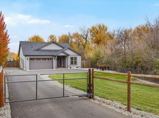 3285 Springbrook Rd, Medford, OR