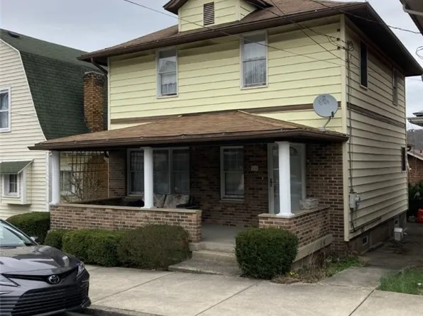 612 Crest Ave, Charleroi, PA 15022
